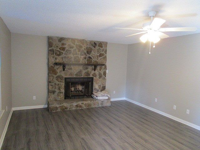 2nd image of 105 Querecho Ln