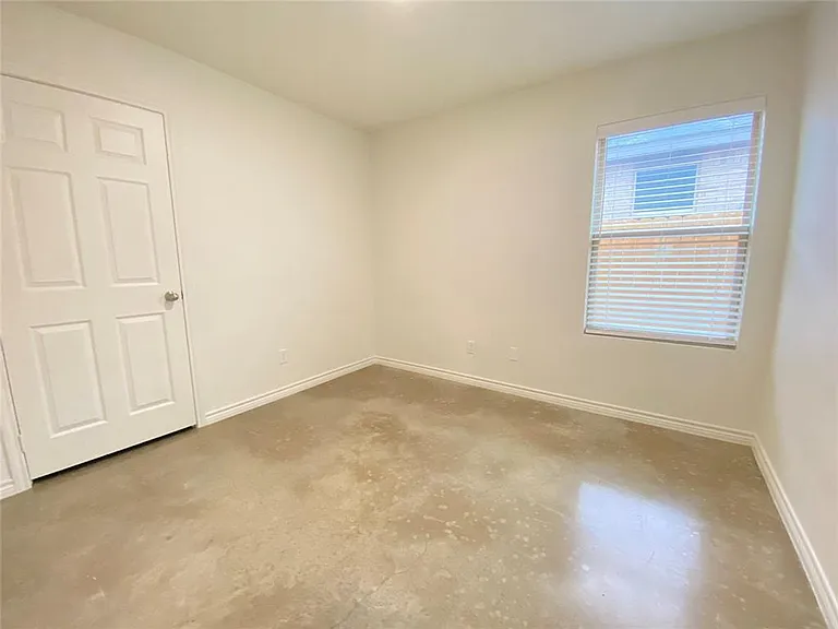 2320 Duntov Dr — Photo 18