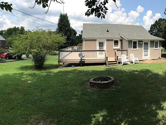 Large private back yard