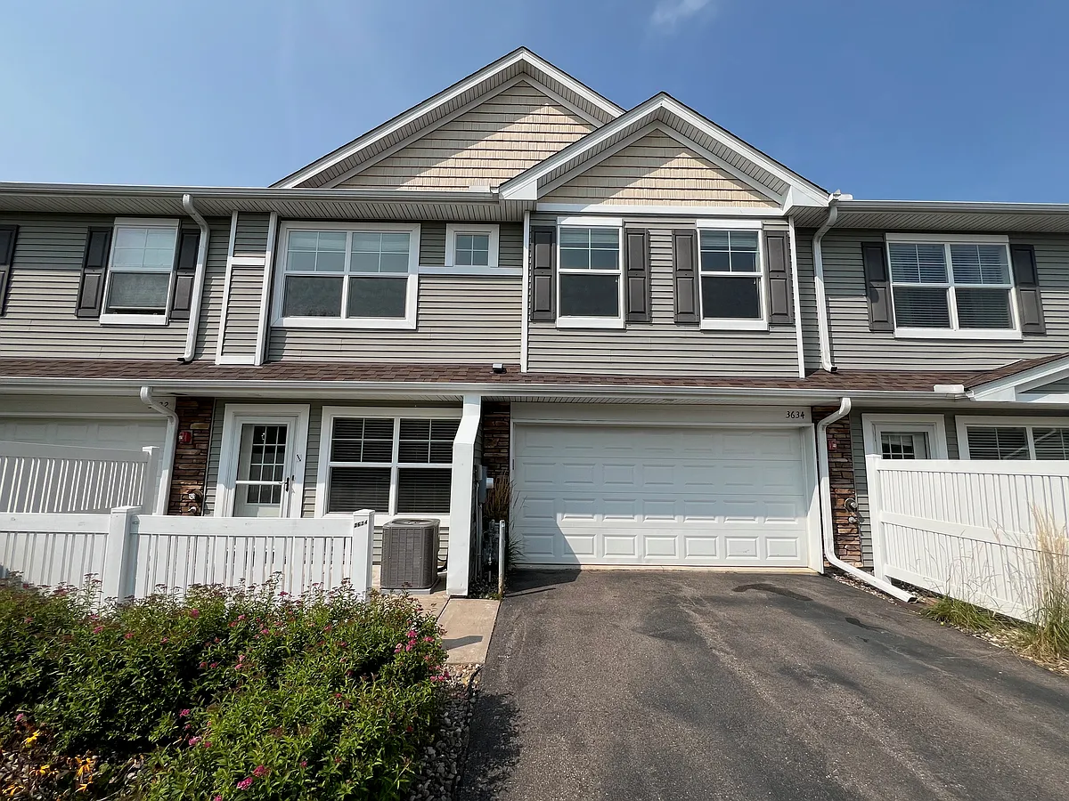 Building Photo - 3634 White Pine Way