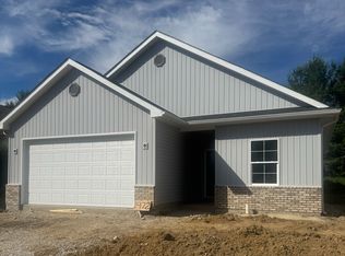 1972 Pleasure Ct, Louisville, OH 44641