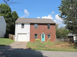 701 Pilgrim Ford Ct, Clemmons, NC 27012