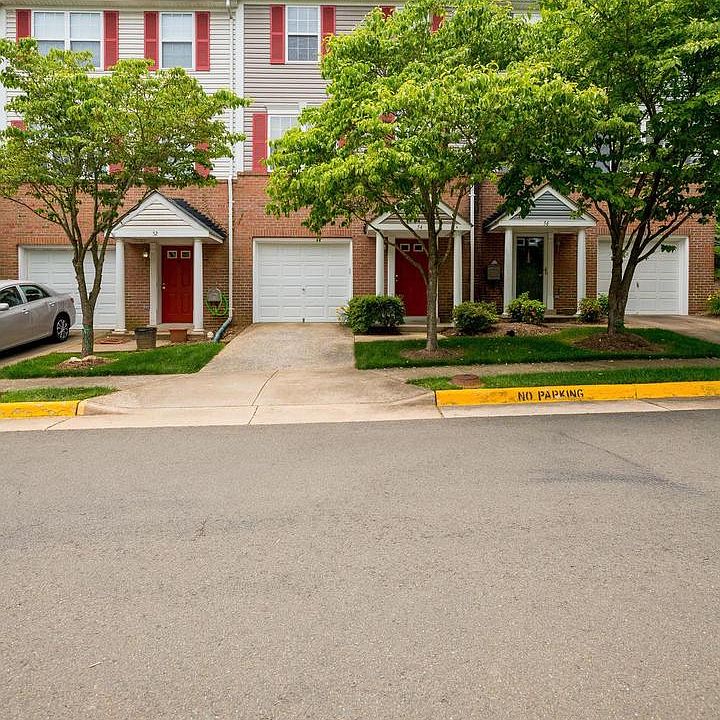1st image of 54 Quarterpole Ct