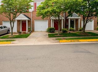 54 Quarterpole Ct, Warrenton, VA 20186
