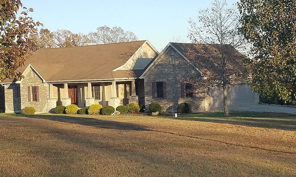 2nd image of 10155 Kelemen Farms W