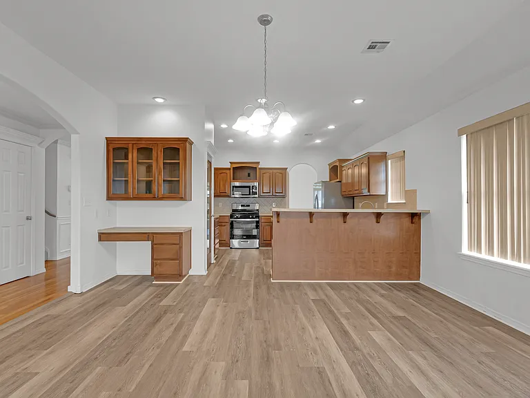 9802 N 102nd East Ave — Photo 36
