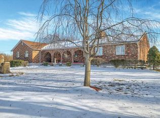127 South St, Marlboro, NY 12542