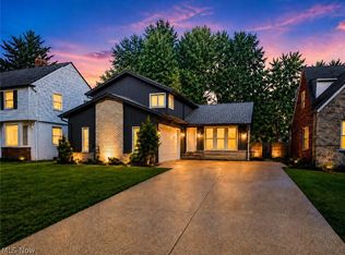 2307 S Belvoir Blvd, University Heights, OH 44118