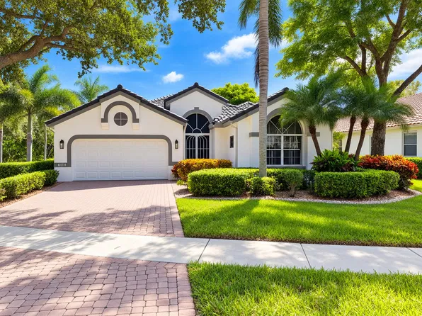 10081 Diamond Lake Dr, Boynton Beach, FL 33437