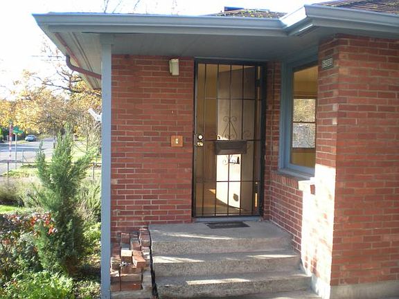 2nd image of 5200 S Cloverdale Pl