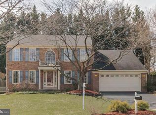 5996 Marilyn Dr, Alexandria, VA 22310