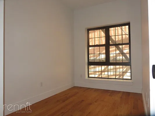 Rented by Rennit Inc. | media 50