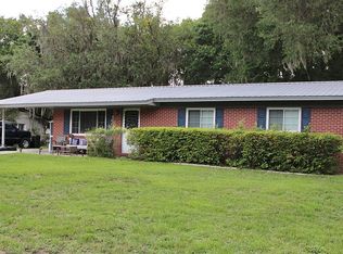 110 Oakgrove Dr, Palatka, FL 32177