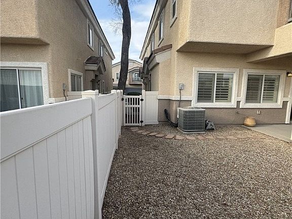 4th image of 6461 Za Zu Pitts Ave Unit 102