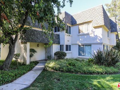 19030 Hamlin St Unit 8, Reseda, CA, 91335
