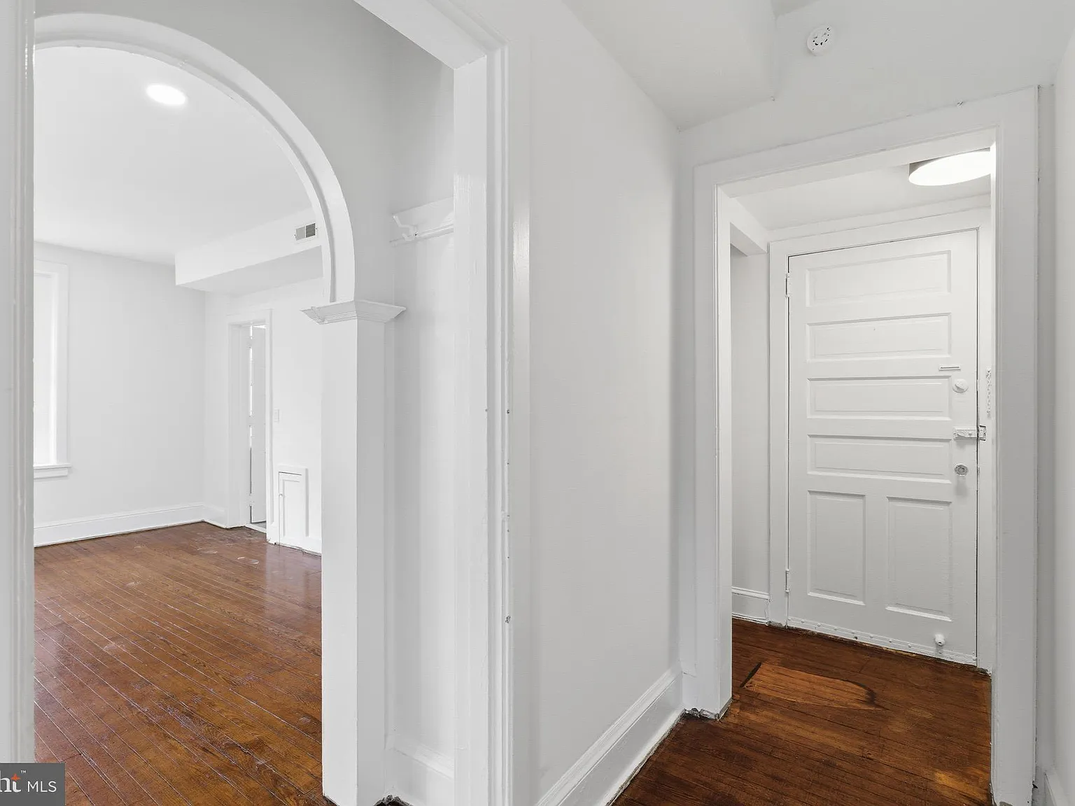 1 bed, 5656 sqft, $1,600 — Photo 3
