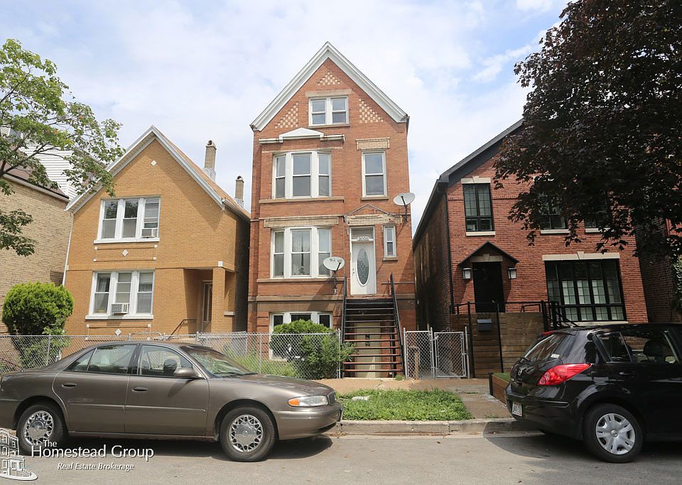 1st image of 2028 W Homer St #Ggarden