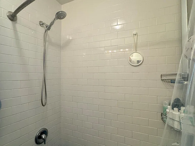 124 Stuart Ave #B — Photo 27