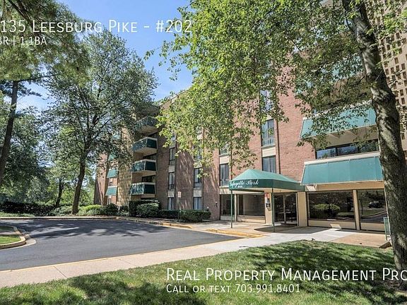 2nd image of 6135 Leesburg Pike APT 202