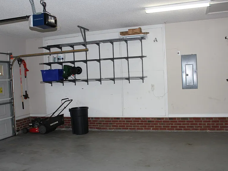 1122 Reflex St — Photo 28