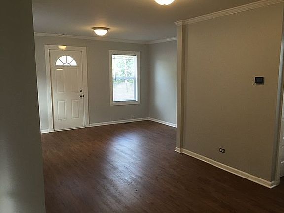 5th image of 2903 Burton Ave