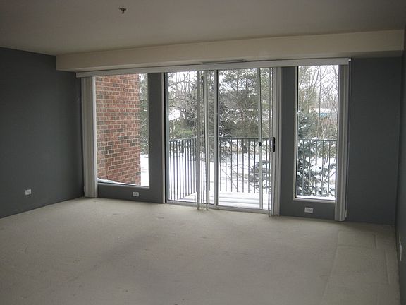 3rd image of 7050 Arbor Ln Unit 201