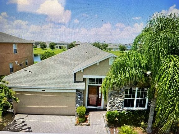 3rd image of 324 Cortona Dr
