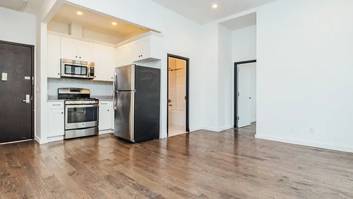 Rented by Nooklyn NYC LLC | media 51