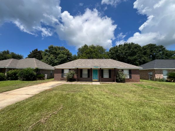 24383 Gemstone Dr