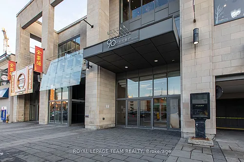 90 George St #1108 Photo 1