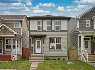 358 S Auburn Crest Way SE, Calgary, AB T3M 1R1