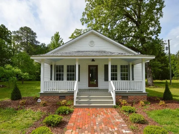 636 Buckner St, Starkville, MS 39759