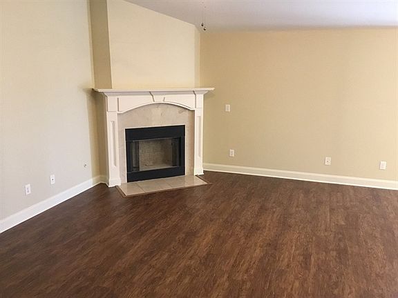 5th image of 1216 Bothwell Pl