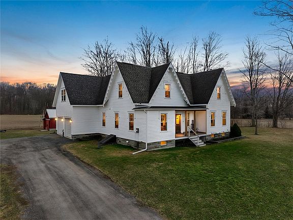 2nd image of 502 Cowan Rd