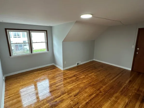 415 Northcliffe Rd #2, Syracuse, NY 13206