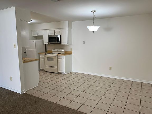 5th image of 1405 Sam Houston Dr #1407