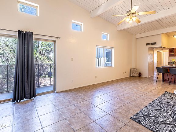 5th image of 2525 N Alvernon Way Unit C5
