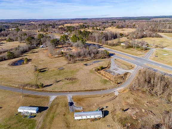 4th image of 16481 State Highway 157