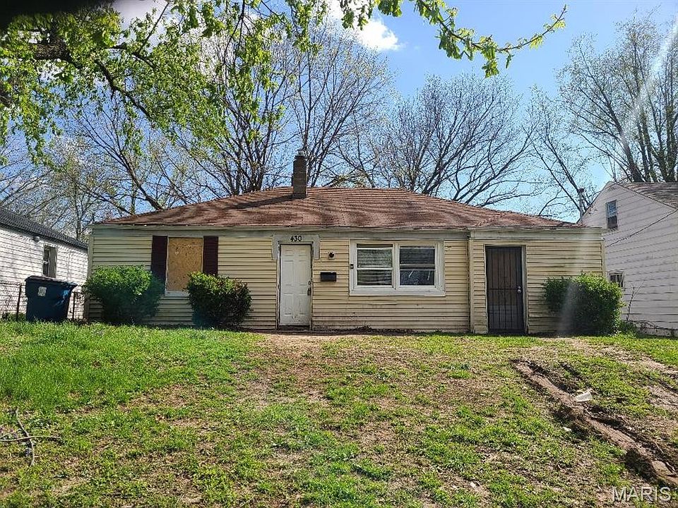 1st image of 430 Scenic Dr