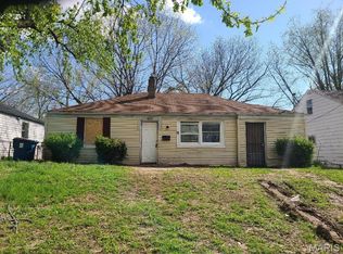 430 Scenic Dr, Saint Louis, MO 63137