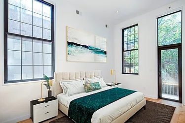 Rented by BARNES New York