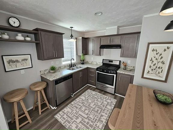 3rd image of 50 115th Ln NE #462