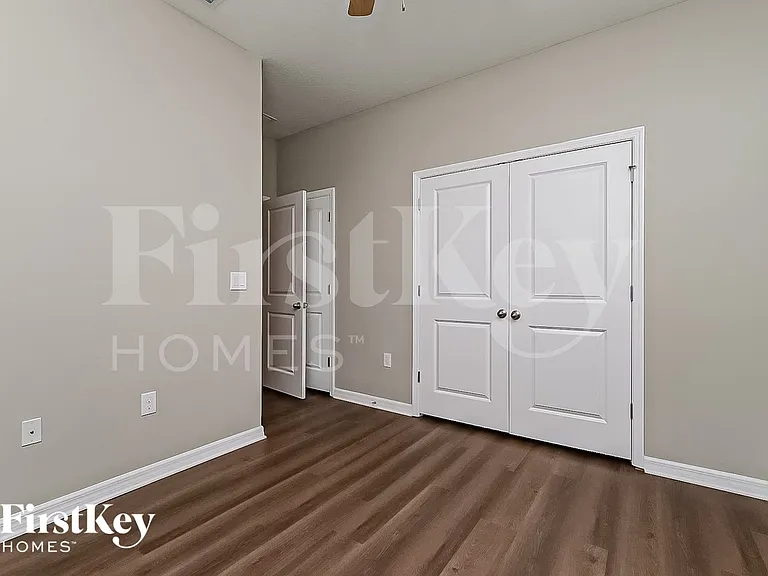 11836 Clare Hill Ave — Photo 11