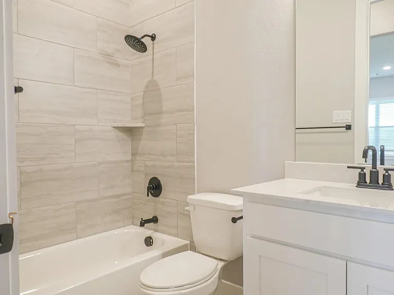 961 Tesslynn Ave — Photo 12