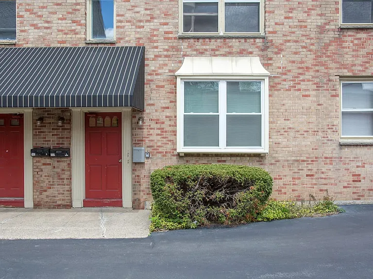 151 Linwood Ave #4L — Photo 15