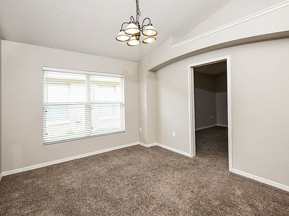 5th image of 12524 Lynchburg Ct
