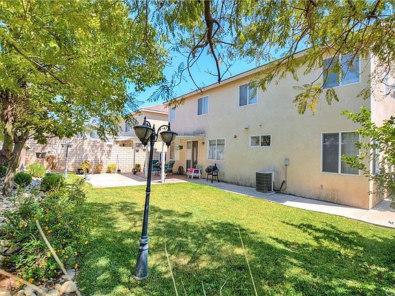 2nd image of 16990 Dolphin Cir