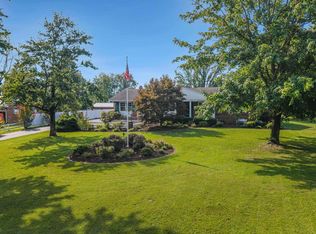 4133 Glen Dr, Boonville, IN 47601