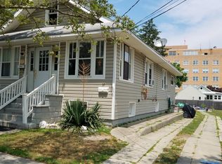 35-37 Gibbs Ave, Somers Point, NJ 08244