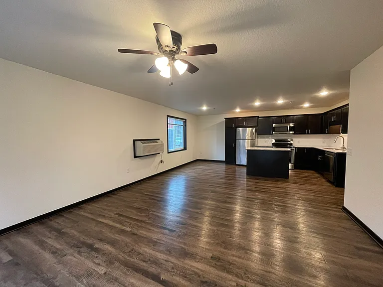 3242 Gateway Drunit H — Photo 4